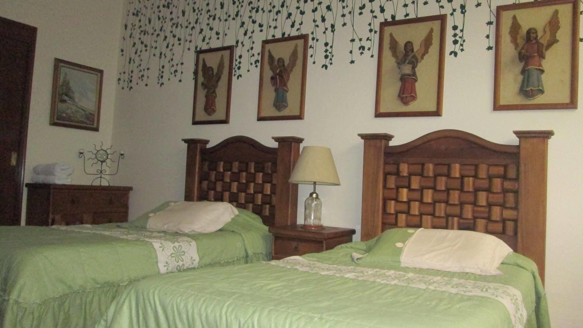 מקסיקו סיטי Hostal La Encantada מראה חיצוני תמונה